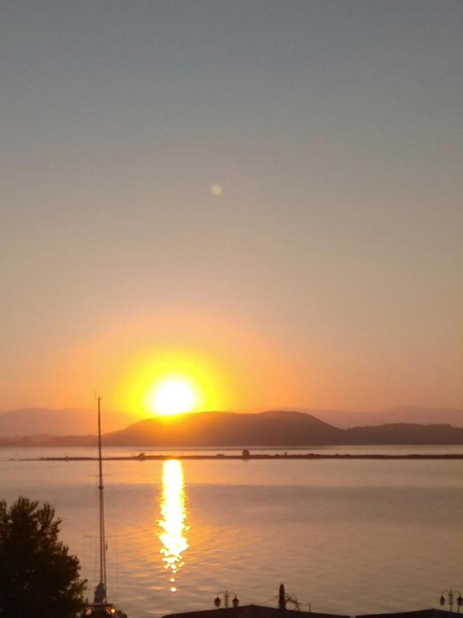 Mangata Apartment Preveza Bagian luar foto