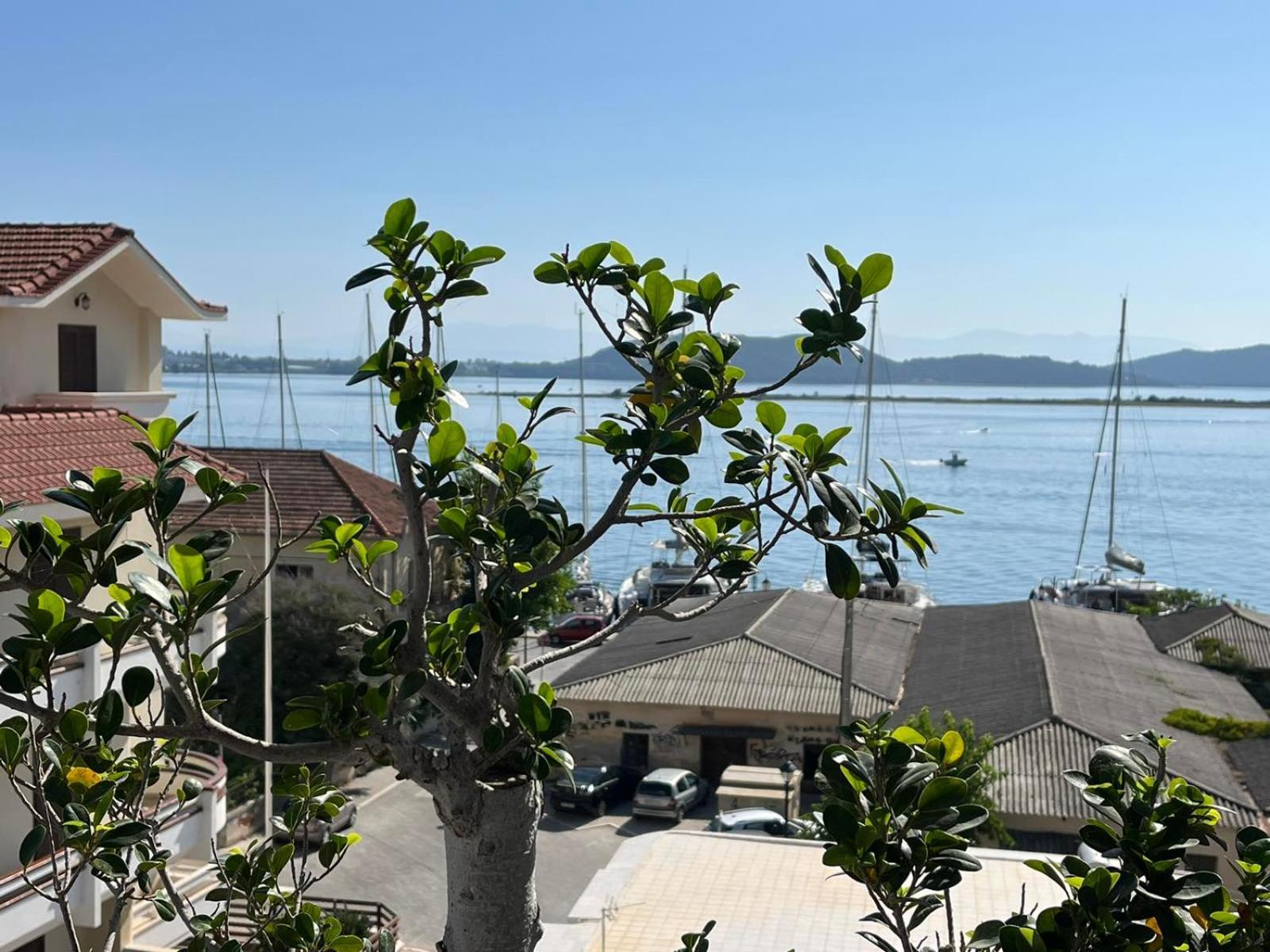 Mangata Apartment Preveza Bagian luar foto